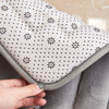 tapis-de-bain-gris-perle