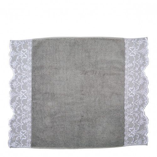 tapis-de-bain-dentelle