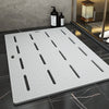 tapis-de-bain-en-plastique